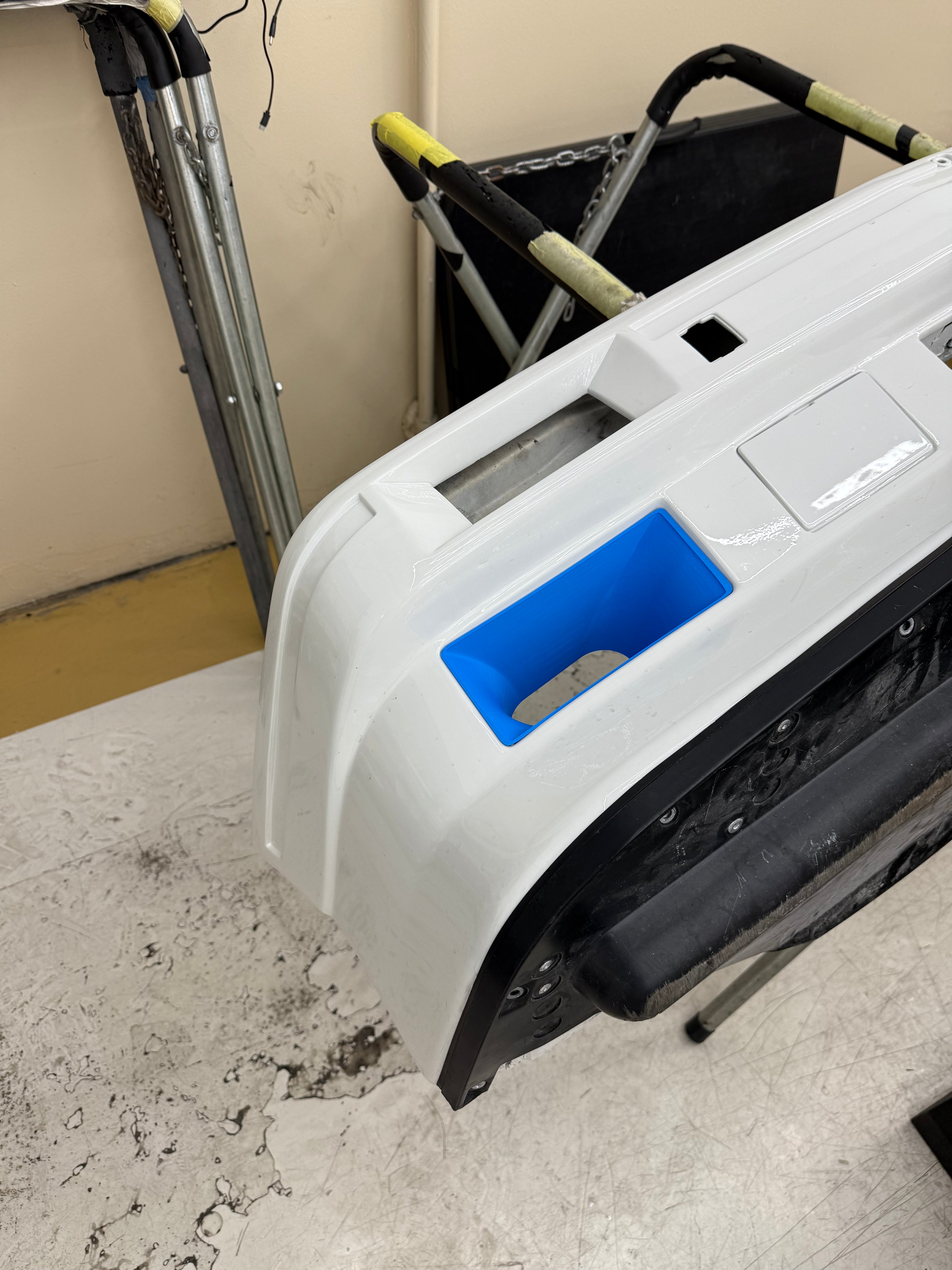 BMW E30 M3 Fog Light Air Ducts - Pair